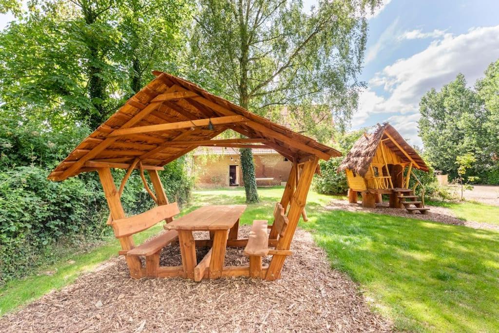 Au Pied Du Frene Villa Herzeele Екстериор снимка