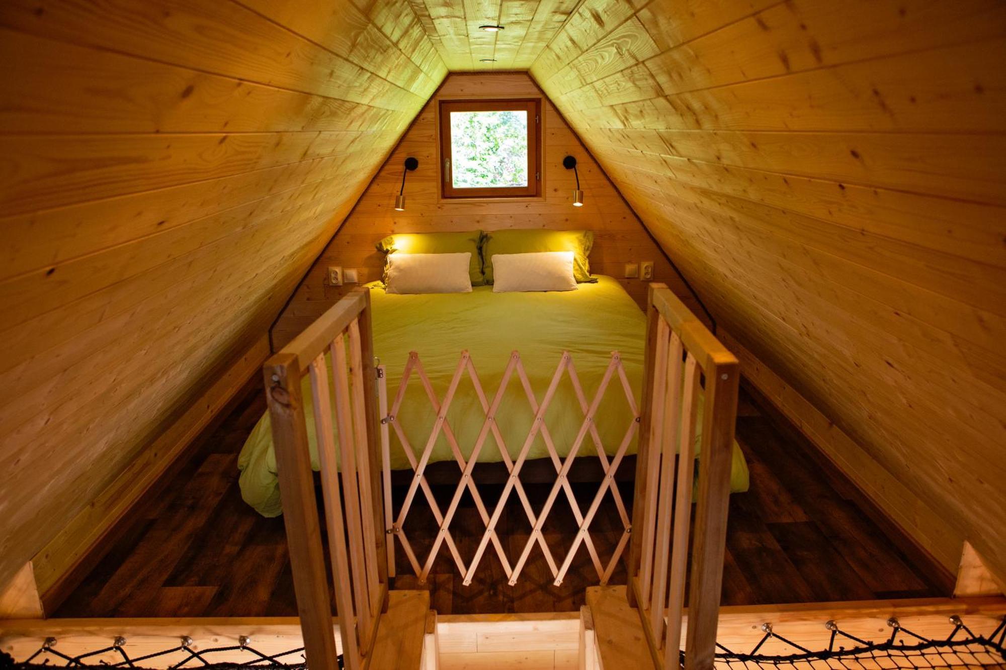 Au Pied Du Frene Villa Herzeele Екстериор снимка